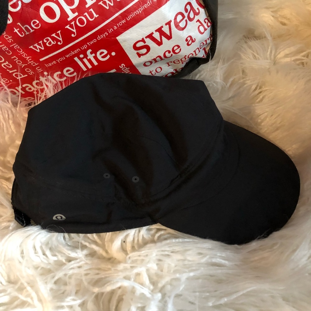Lululemon hat